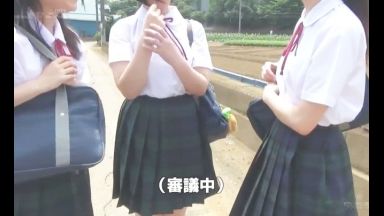☆素人☆素人ナンパ☆女子校生☆女子高生！毎日三昧…清楚x清純！パイパンであなたの精子ドロッ…垂れちゃうよ※手コキの超絶エロ動画…貧乳のthumbnail