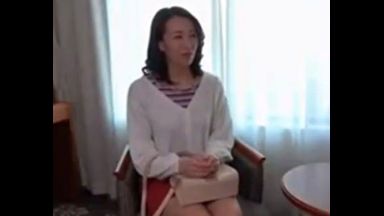 ！すきなの…中出し＋人妻！中だし…イヤらしい…四十路の超絶H動画「もうイクぅぅっあっぁぁ！」☆性獣☆のthumbnail