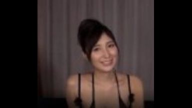 「3Pですか？やったことないから、少し怖いです…」と言っておきながら、いざ撮影が始まると2本のちんぽに感じまくる圧倒的スタイルの美女///のthumbnail