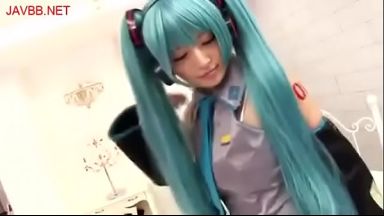 超ハイレベルな初音ミクのコスプレイヤーお姉さんに無許可で中出しして怒られる！のthumbnail