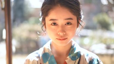 【MINAMO】某動画サイトで人気NO●AV女優のお姉さんが爆乳を振り乱しながら男性達と禁断SEXのthumbnail