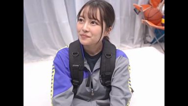 水泳部の部活美少女アスリートJDが連続射精ゲーム！競泳水着に着替え、手コキ＆腋コキ＆尻コキ＆フェラ抜き＆エロエロセックス！のthumbnail