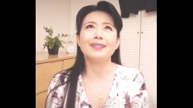 ！一生の思い出「このまま中に出していいよ！」大好きなAV嬢の三浦恵理子さんと自宅で生中だしした僕のthumbnail