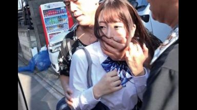 【輪姦】｢イヤァ…!｣連れて行かれた先に待つのは盛った男達。真面目少女が無責任中出しの餌食に…。のthumbnail