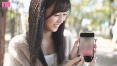 【穂花あいり】お母さんが元某有名グラドルの現役女子大生がAVデビュー！ママ譲りの完璧ボディを完全開放！のthumbnail