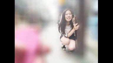 ♥リモコンバイブお散歩「もうダメぇぇ…蹲る露出女…」愛液トロトロまんこは中出しせがんじゃう…のthumbnail