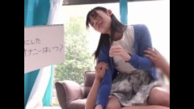 【マジックミラー号×素人ナンパ】超エッチなAVインタビューしながらエロいことされてマジイキまくり絶頂する素人企画モノのthumbnail
