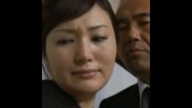 【妖艶・喪服未亡人】君の喪服の下のオマンコが見たい！まだヤリ盛りの未亡人がお股を開いて不倫セックスのthumbnail