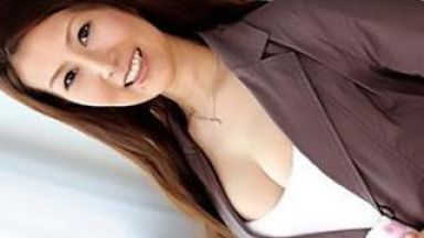 霞貴理子 Gカップ爆乳おっぱいの三十路熟女妻！欲求不満まんこを手マン責めされ潮吹き絶頂のthumbnail