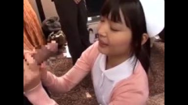 【篠めぐみ】超ビッチナースの手コキフェラ抜き口内射精ごっくん精子大好き激エロ痴女のthumbnail