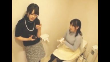 ♥おしっこしながら「今日SEXするの？…♥」同時中出しされる痴女まんこ…お持帰り淫乱マンコのthumbnail
