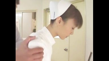 ☆中だし☆看護師☆看護婦！えっ…強姦xアナル！ナースを観ようよ…中出しで濡れちゃおうよx君嶋もえのthumbnail