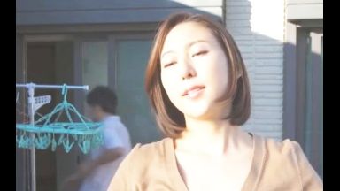 ♡「誰…？」物干し中の人妻を昏睡させてレイプ※服を剥ぎ取られて挿入されるおマンコ…目が覚めるとチンポが…のthumbnail