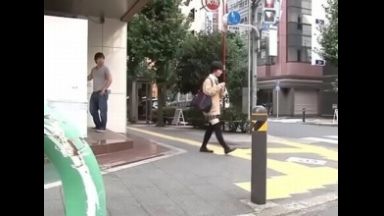 ゲームセンターで見かけたJKを襲って犯す鬼畜野郎ですのthumbnail