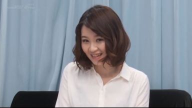 【マジックミラー号】「旦那とは2年くらいしてないです…」セックスレスと思いきや浮気現在進行形の人妻にお仕置の生中出しのthumbnail