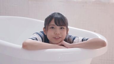 透明感抜群すぎる超清楚系美少女JKとベロチューローションマットプレイド貧乳スレンダー美脚幼児体型ロリ童顔ロリ小柄ミニマム低身長のthumbnail