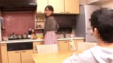 メガネっ娘地味子だけどかわいい巨乳スレンダー美脚人妻とヤりまくり細身って最高にエロいのthumbnail