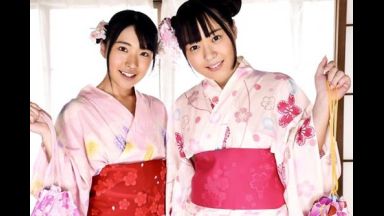 【3DVR】会いたかったよ、お兄ちゃん♡一年に一度田舎へ帰省する叔父さんは、子供から少女へと成長する姪っ子二人と性交するのthumbnail