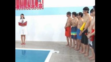 水着ギャル集団とプールで楽しい大人の水泳大会!!エッチなゲームで大盛り上がり!!のthumbnail
