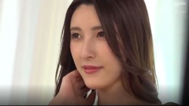 〚メモリアルヌード撮影〛　「わたし、それ聞いてなかったし」モデル男性と絡みを撮ることに不満を漏らす美人妻のthumbnail