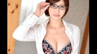 【VR】二人っきりの教室で補習のはずが、アナタのイチモツを握るエッチな先生♡本当にセックスしてるみたいな感覚が最高のthumbnail