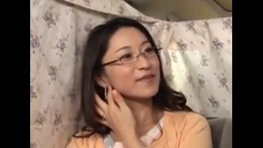 ♡中出し☆清楚な人妻は旦那と3年レスだけどセフレとSEX三昧…寂しいとオナしちゃう絶倫奥様…おまんこは愛液でいつもトロトロ♡のthumbnail
