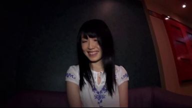 超清楚系美少女童顔ロリロングヘアニコニコ笑顔で素人ハメ撮りエッチしてくれる天使激かわ貧乳ベロチューのthumbnail