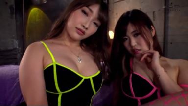 ＜淫乱お姉さん×レズ×顔射×３P＞仮面を被ったヤリチン男にビッチお姉さん敗れる…のthumbnail