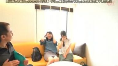 ♡観て・見て・視て…3P＿ハメ撮り♡フェラでみんな絶対欲しくなるよね※中出しでエッチH動画「もっと…もっと…♡」☆巨乳☆のthumbnail