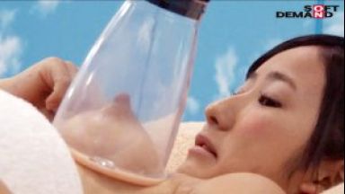 【MM号】家族で海に遊びに来た美少女をMM号に♡膣マッサージでエッチな気分にさせSEXして何度も中イキさせて中出しする///のthumbnail