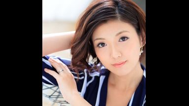 ♥地方局の32歳人妻女子アナのレス3年目のおマンコはむっちりデカ尻の奥で愛液トロトロでお出迎え♥おチンポ欲しくて堪らないの…のthumbnail