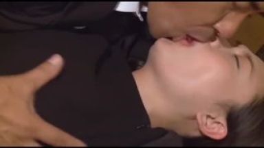 未亡人妻な熟女がベロチューで人妻レイプ寝取られレイプされまくりのおばさんエロエロすぎるのthumbnail