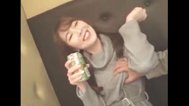 ♥酔っ払いお姉さんのスケベまんこにチンポ挿入したら性獣・淫獣の腰つきで性精子を搾り取られちゃうのthumbnail