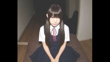 ♡個人撮影※清純女子校生を変態調教…足の匂いを嗅ぎながら思春期おまんこチンポ挿入…ドスケベの童顔女子高生のthumbnail