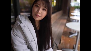 【美少女×潮吹き】かなりかわいい美女さん！アダルト初出演でガッツリいやらしいエッチを見せてくれる！wwwのthumbnail