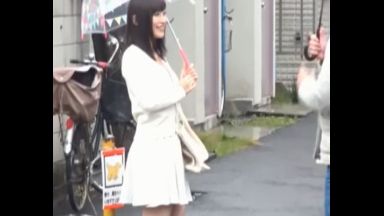 ♡「SEXしませんか…えっ♡」演劇サークルの天然ぶりっ子女子大生…就職も決まって彼が居るのに中出しSEXしちゃう…♡のthumbnail