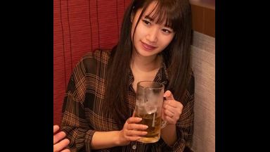 ♥26歳一人呑み新妻「私、人妻なんですよ…ナンパしてもダメだすからね♥」おマンコは正直で愛液溢れちゃってるよのthumbnail