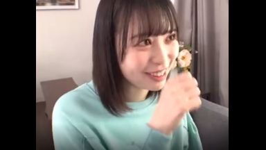 【うぶ女子大生】照れて可愛いＪＤが、チェリーボーイの童貞ち●ぽを、ウブな手つきでヌキ搾精… 赤面発情して、生ハメ筆おろしのthumbnail