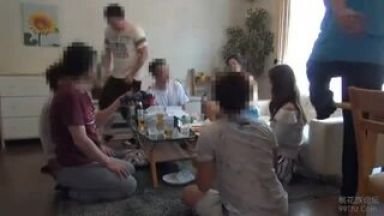 ☆乱交☆手マン☆着衣♥SEXしよう…人妻x寝取られ♥イタズラだから最高なのよ…スレンダーで性欲暴発しちゃうエロ動画xランジェリーのthumbnail