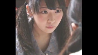 亡くなった母ちゃんの代わりに父の性処理をする娘…親友の目の前で♥宿題中に呼び出されて父親のチンポ挿入のthumbnail