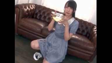 ♥清楚な少女はおしっこ飲尿…アナル中出ししちゃう変態性獣…肛門から精子を掻き出しちゃう超変態のthumbnail