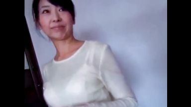 【人妻NTR】性欲でまくりのムンムンな欲求不満美人奥さんがエロ過ぎる！浮気寝取られセックスで乱れとろけていく！のthumbnail